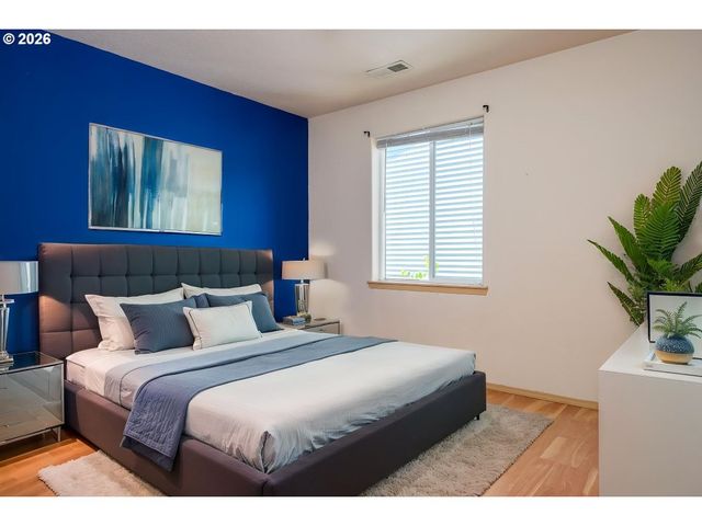 6710 Se 81ST Ave, Portland, OR 97206