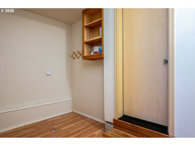 6710 Se 81ST Ave, Portland, OR 97206