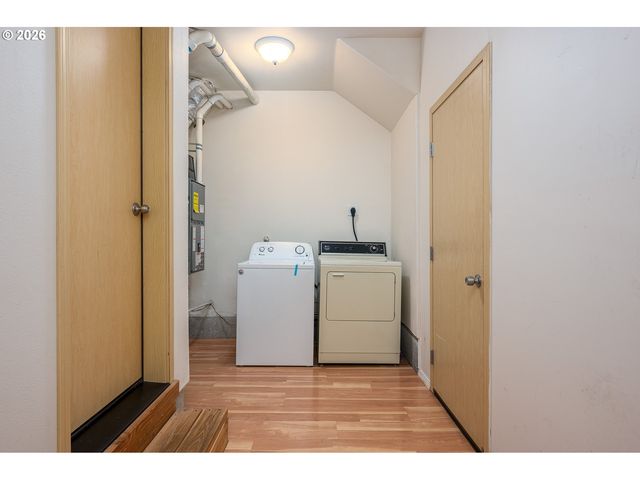 6710 Se 81ST Ave, Portland, OR 97206