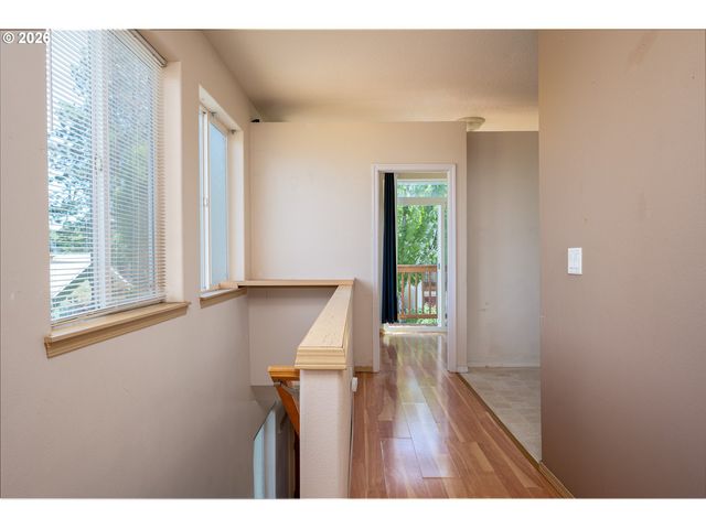 6710 Se 81ST Ave, Portland, OR 97206
