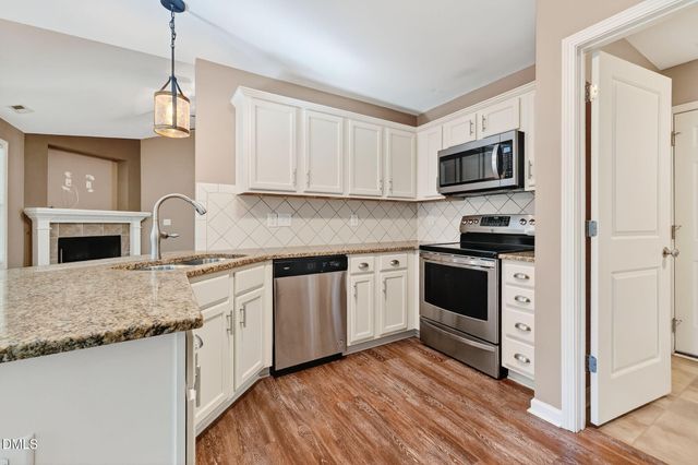 235 Highcroft Circle, Benson, NC 27504