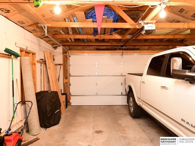 403 E 3rd Street, Papillion, NE 68046
