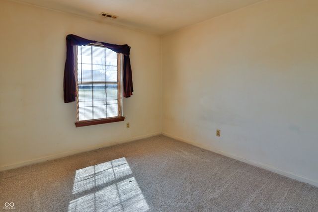 6438 Thistle, Avon, IN 46123