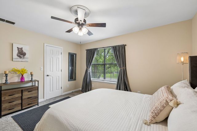 633 Lilly Lane, Murfreesboro, TN 37128