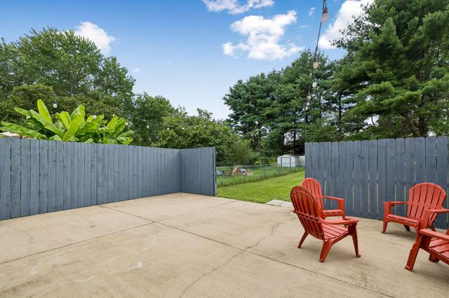 633 Lilly Lane, Murfreesboro, TN 37128