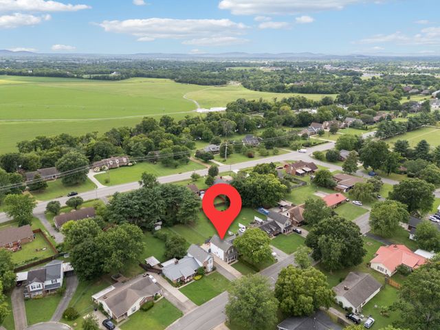 633 Lilly Lane, Murfreesboro, TN 37128