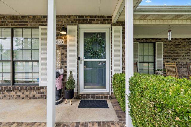 633 Lilly Lane, Murfreesboro, TN 37128