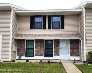 2816 Manor Drive NE, Palm Bay, FL 32905