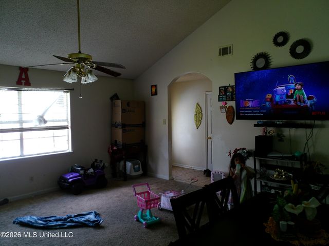1302 Oakhill Avenue, Gulfport, MS 39507