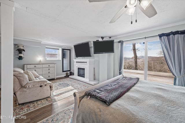 209 Highland Drive, Harriman, TN 37748