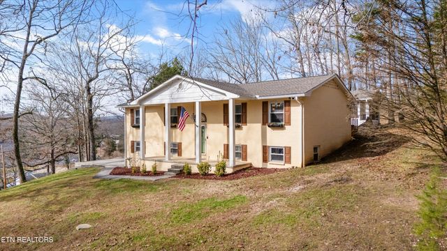 209 Highland Drive, Harriman, TN 37748