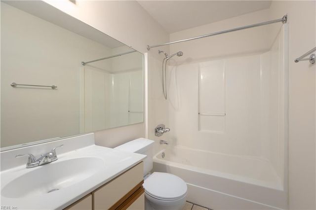 3126 Tidal Bay LN, Virginia Beach, VA 23451