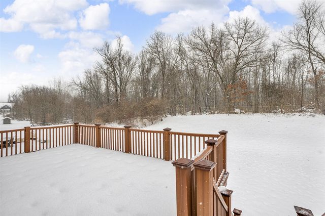 4009 Magnolia Parkway, Jackson, MI 49201