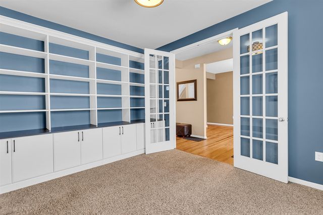 4009 Magnolia Parkway, Jackson, MI 49201