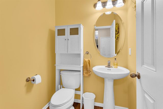 4009 Magnolia Parkway, Jackson, MI 49201