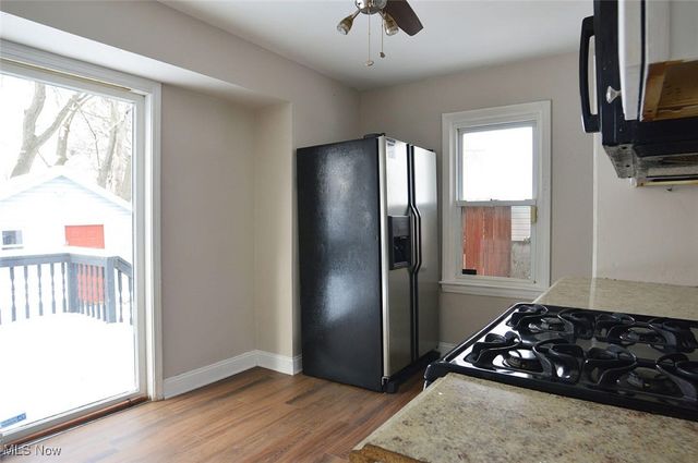 1708 Highview Avenue, Akron, OH 44301