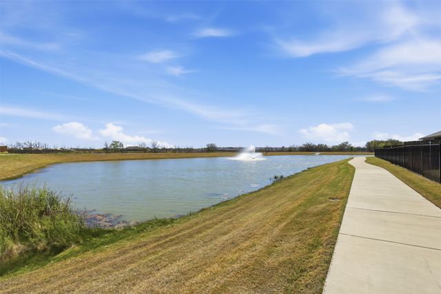 16645 Geskey Drive, Justin, TX 76247