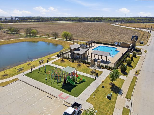 16645 Geskey Drive, Justin, TX 76247