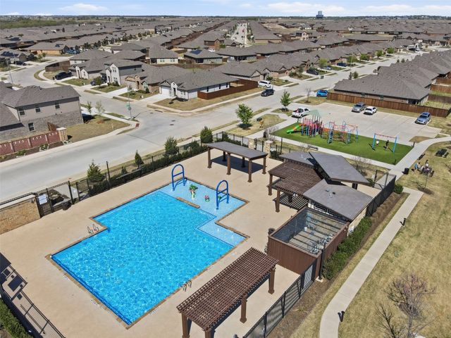 16645 Geskey Drive, Justin, TX 76247