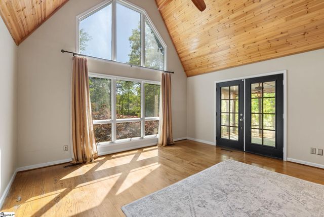 105 Spoon Court, Westminster, SC 29693