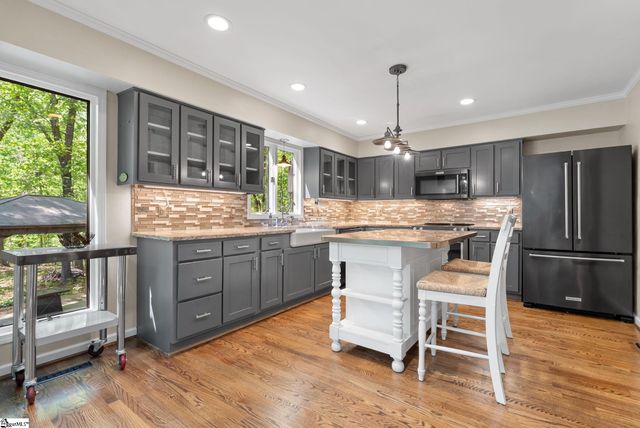105 Spoon Court, Westminster, SC 29693
