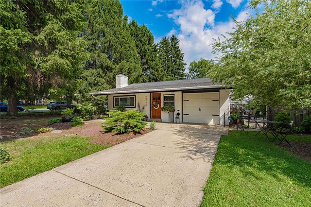 2741 West Livingston Street, Allentown City, PA 18104