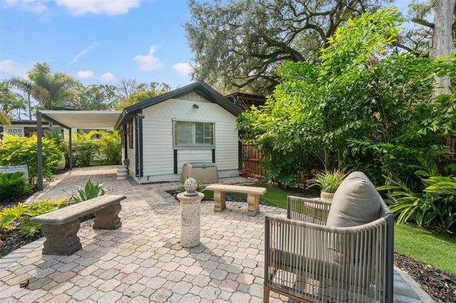 308 E HOLLYWOOD STREET, Tampa, FL 33604