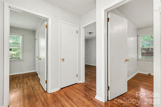 2000 Russell Avenue, Charlotte, NC 28216