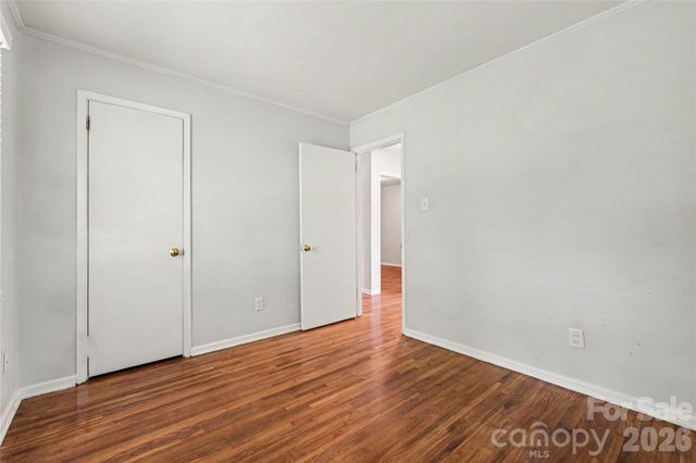 2000 Russell Avenue, Charlotte, NC 28216