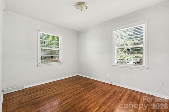 2000 Russell Avenue, Charlotte, NC 28216