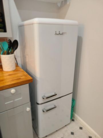 6331 Scyene Road, Dallas, TX 75227