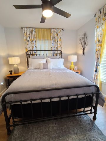 6331 Scyene Road, Dallas, TX 75227