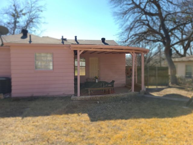 6331 Scyene Road, Dallas, TX 75227