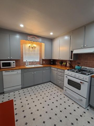 6331 Scyene Road, Dallas, TX 75227