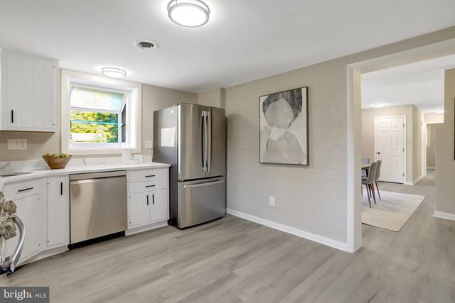 5301 FERNDALE ST, Springfield, VA 22151