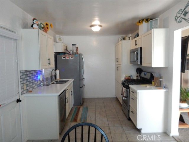 3361 W Thornton, Anaheim, CA 92804