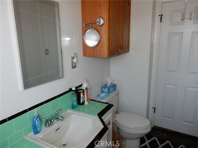 3361 W Thornton, Anaheim, CA 92804