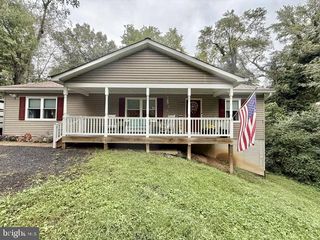 10231 ROOSEVELT LN, King George, VA 22485
