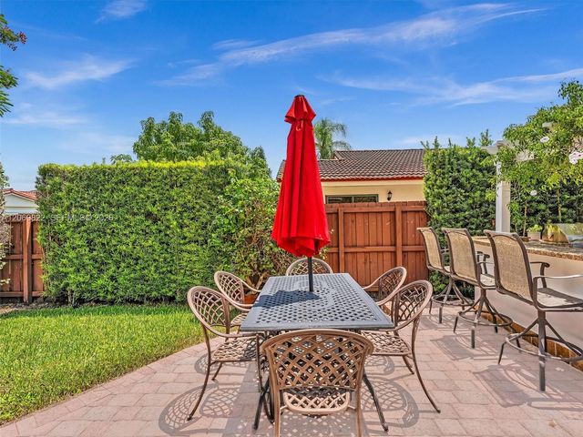 7457 SW 112th Place, Miami, FL 33173