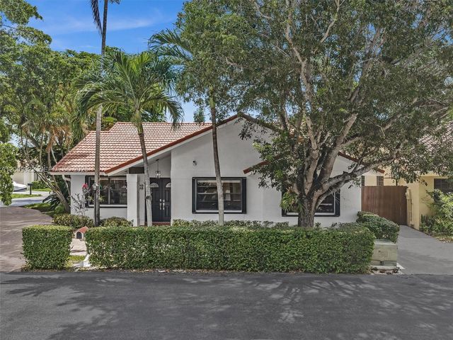 7457 SW 112th Place, Miami, FL 33173