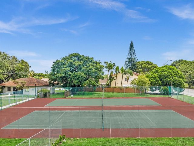 7457 SW 112th Place, Miami, FL 33173