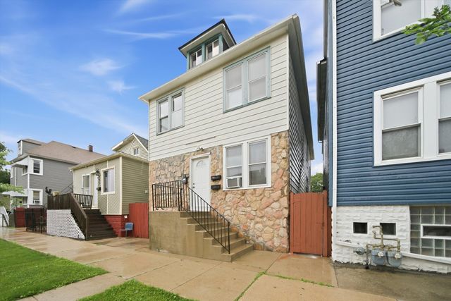 125 N 22nd Avenue, Melrose Park, IL 60160