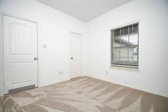 23712 Woodgreen Terrace Dr, New Caney, TX 77357