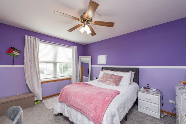 39689 LYNSEE Court, Beach Park, IL 60083