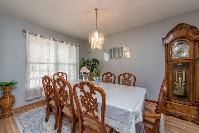39689 LYNSEE Court, Beach Park, IL 60083