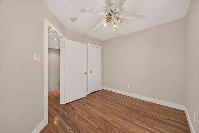 5653 Pine Street, Houston, TX 77081