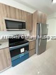 1995 Calais Dr 4, Miami Beach, FL 33141