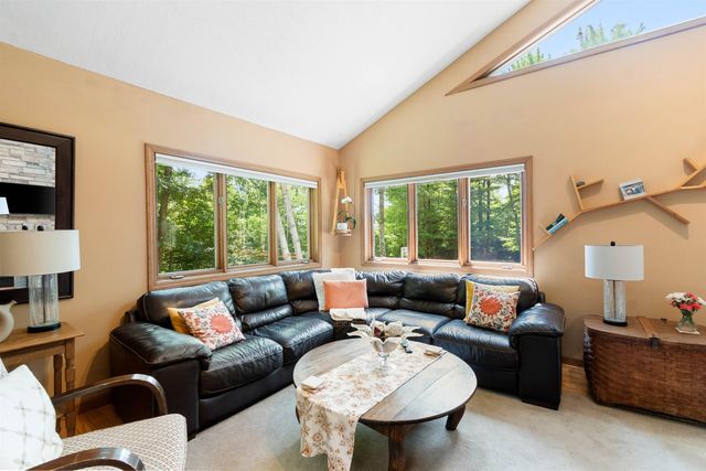 152 Shawn Drive, St. Albans Town, VT 05478