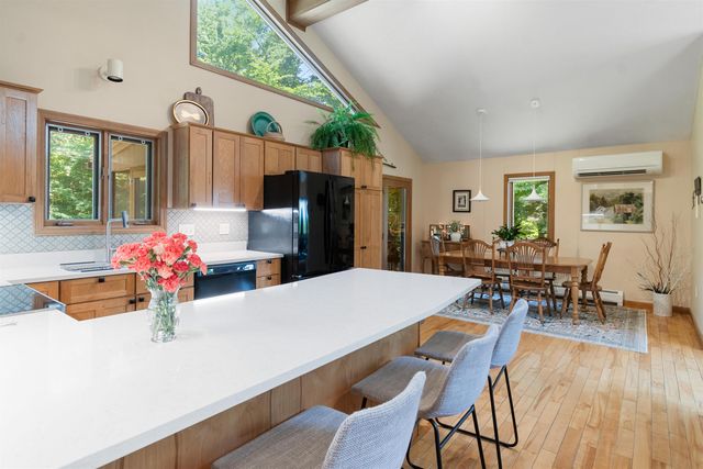 152 Shawn Drive, St. Albans Town, VT 05478