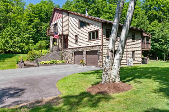 152 Shawn Drive, St. Albans Town, VT 05478